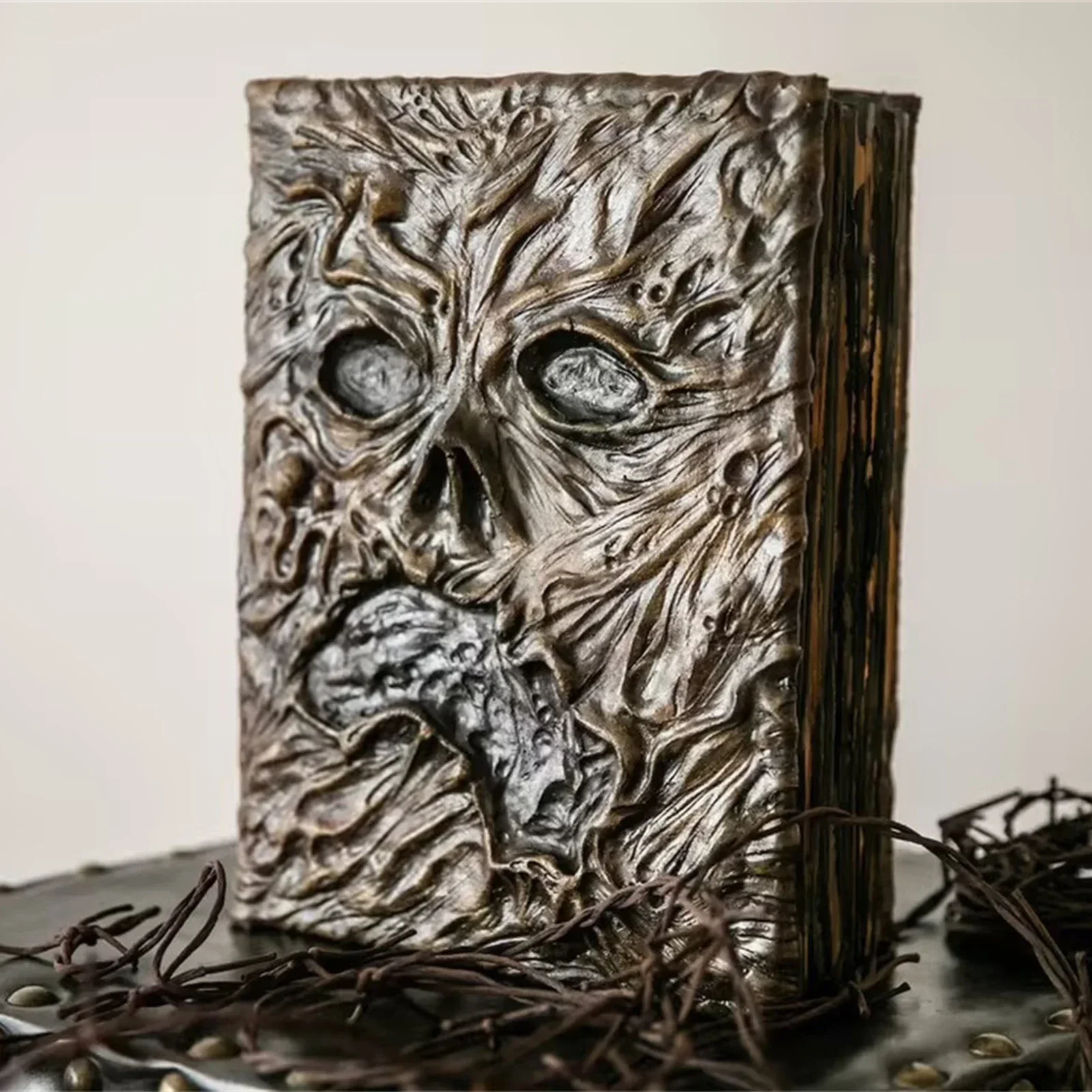 Vintage Necronomicon - Karanlı - Vintage Collectible Books incelemesi ve fiyatı