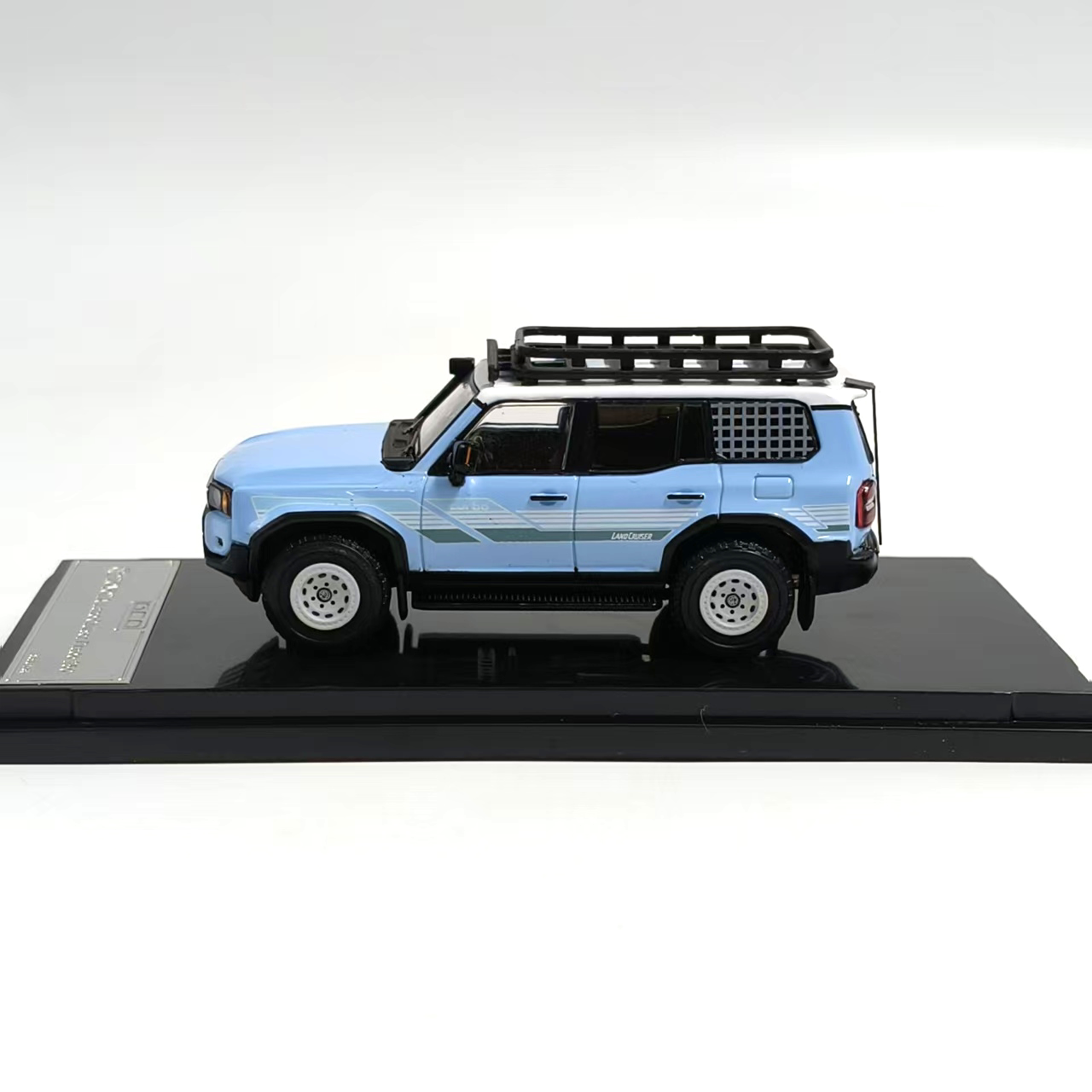 Döküm DCM 1:64 Ölçekli LC250 V - Vintage Collectible Toys incelemesi ve fiyatı